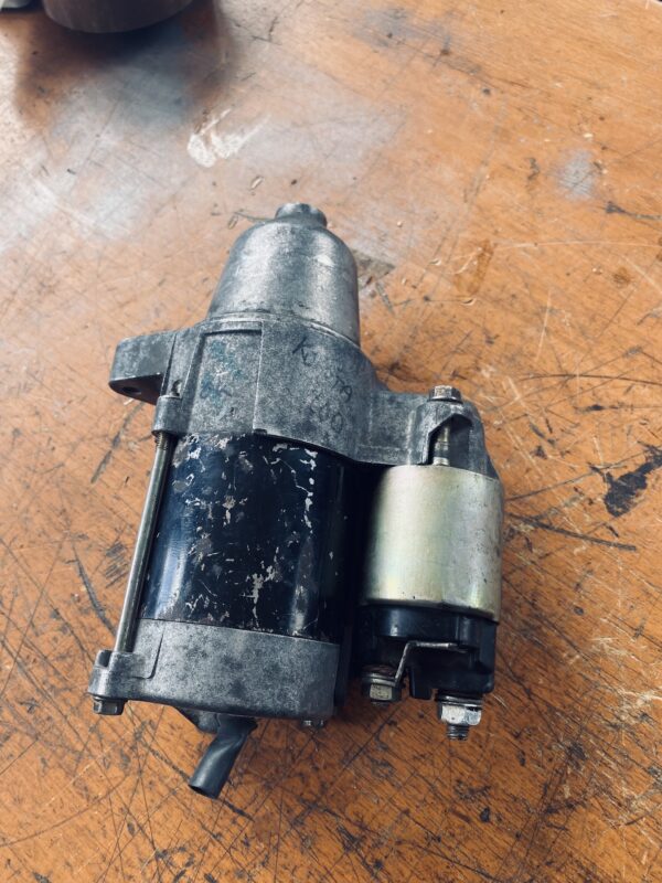DEMARREUR  Denso 12 V