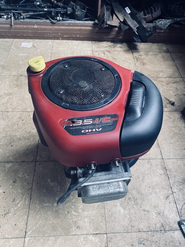 moteur briggs & stratton 13.5 HP